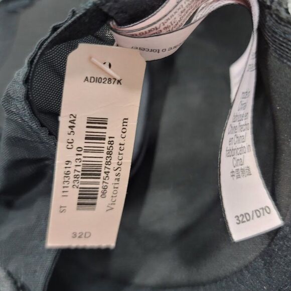 Victoria’s Secret Dream Angels Faux Fur Lined Demi Bra 32D - Picture 10 of 10